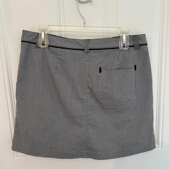 Annika by Cutter & Buck Black & White Mini Houndstooth Skort Size8 - Picture 4 of 5